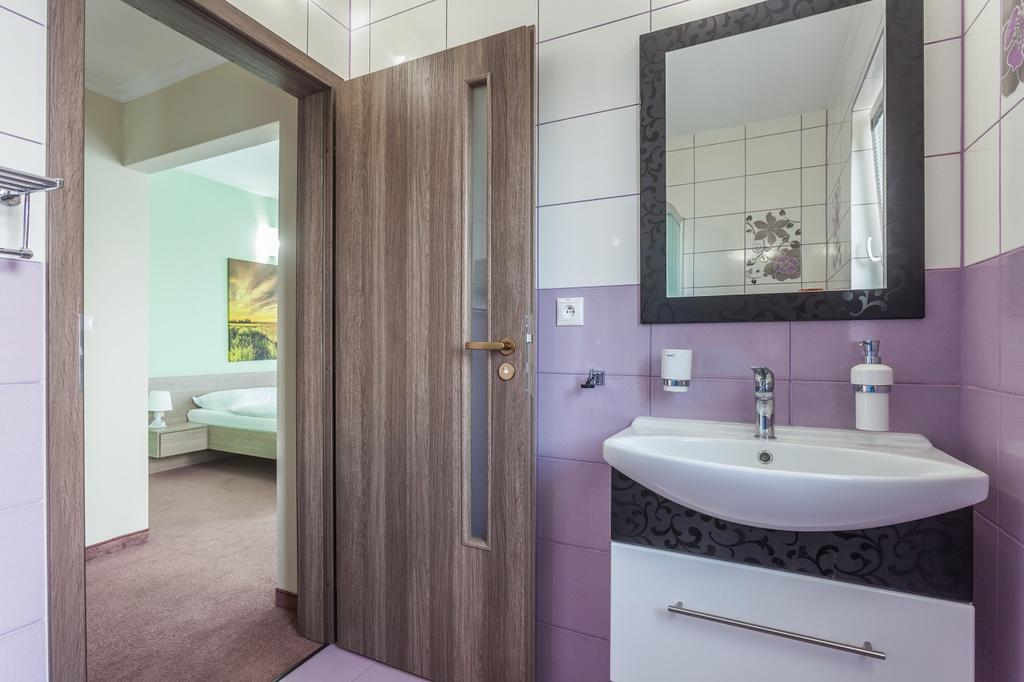 Wellness Pension Inovec Jalsove Exterior foto