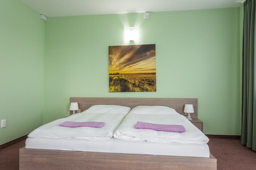 Wellness Pension Inovec Jalsove Exterior foto